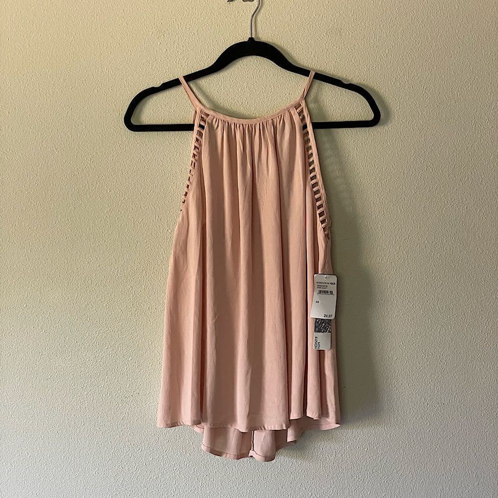 NWT! 14th & Union, Dusky Pink, Flowy Tank. Size XS (oversized, fits like a Sm).
